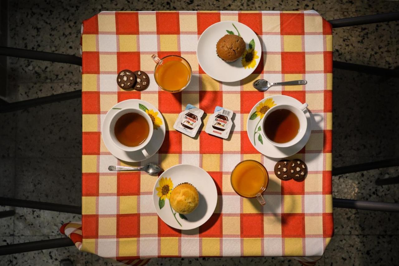 A Casa Di Fra' Bed & Breakfast Палермо Екстериор снимка