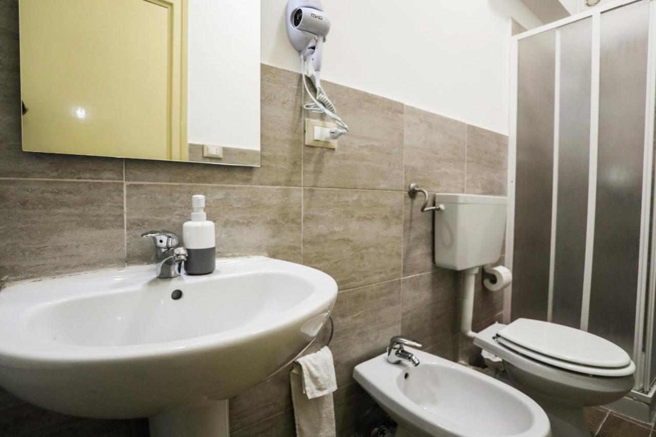 A Casa Di Fra' Bed & Breakfast Палермо Екстериор снимка